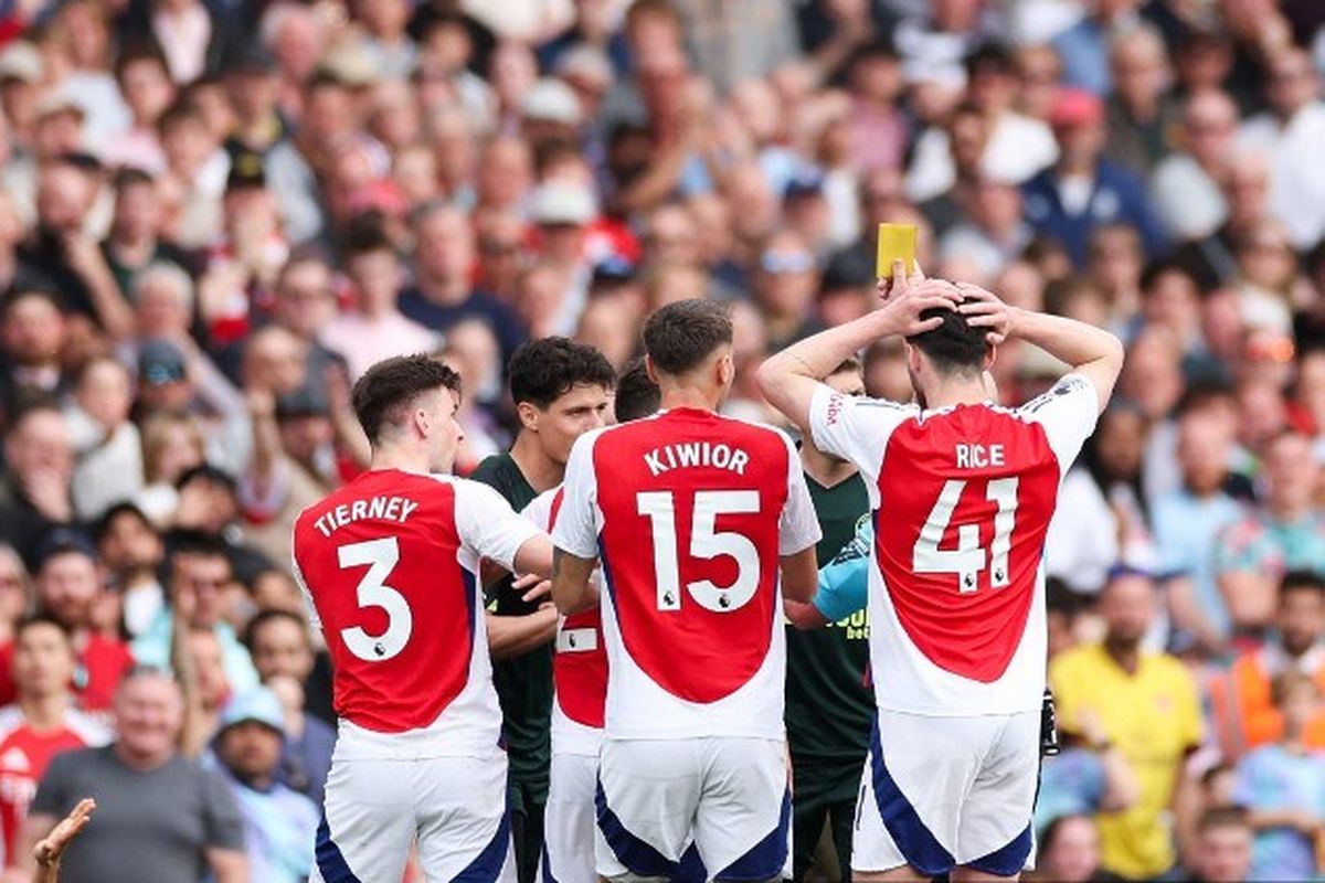 Arsenal kembali tampil tidak maksimal di ajang Liga Inggris 2024-2025 setelah ditahan imbang Brentford dalam duel Derbi London pada Sabtu (12/4) atau Minggu dini hari WIB.