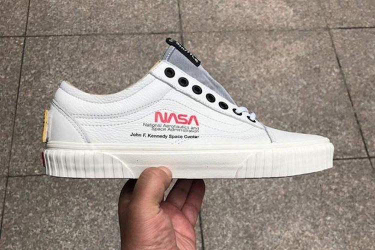 NASA x Vans