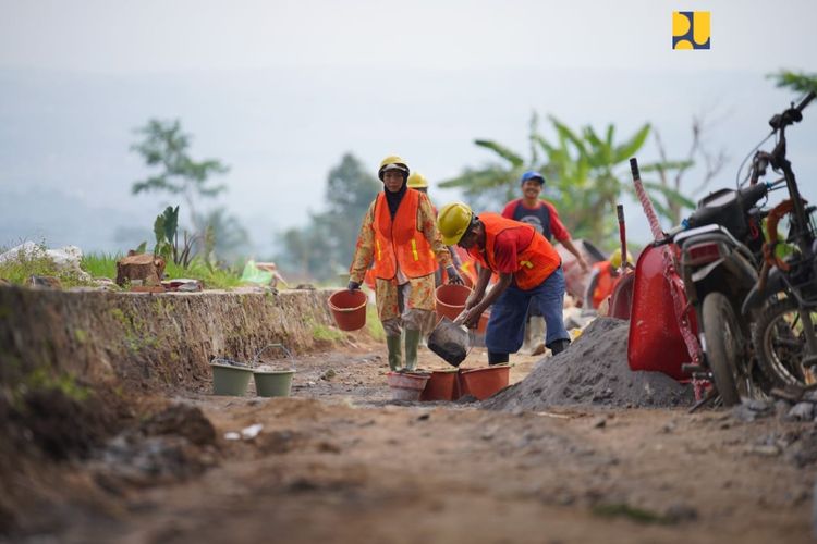 Program padat karya Kementerian PU ditargetkan menyerap 138.000 tenaga kerja