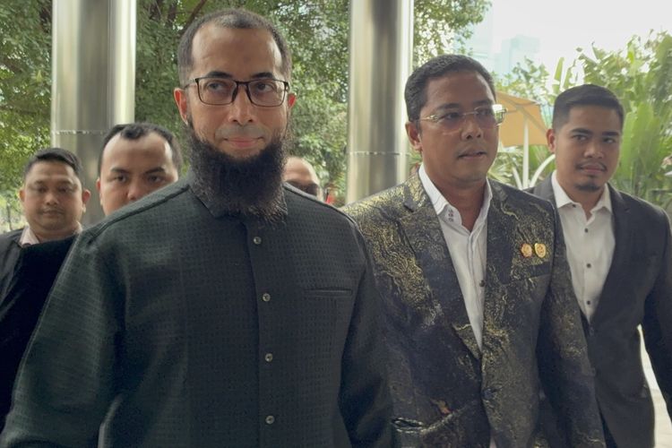 Khalid Basalamah Kembali Mengaku Jadi Korban di Kasus Korupsi Kuota Haji