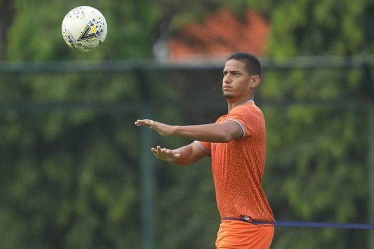 Renan Silva saat masih berseragam Borneo FC.
