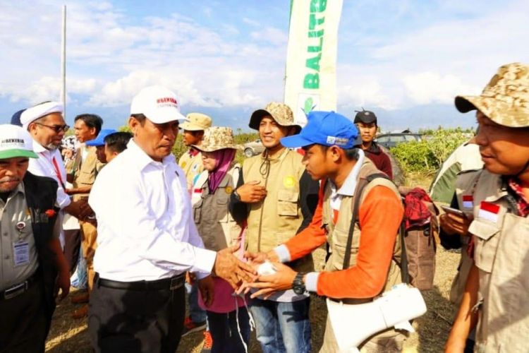 Menteri Pertanian Amran Sulaiman kunjungi lokasi terdampak gempa di Palu, Sulteng.