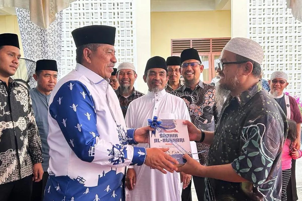 Bupati Siak Alfedri meresmikan Gedung Belajar Pondok Pesantren Ummul Quro di bawah naungan Yayasan Al Hasanah As-Salafiyyah Al-Islamiyyah di Kampung Meredan Barat Kecamatan Tualang, Minggu (28/1/2024).
