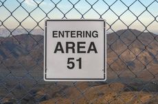 CEK FAKTA: Video Animasi Diklaim Penampakan Alien di Area 51