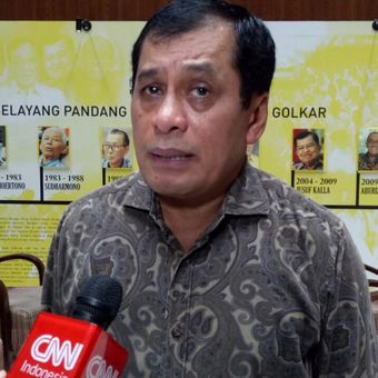 Ketua Harian DPP Partai Golkar, Nurdin Halid di Kantor DPP Partai Golkar, Slipi, Jakarta Barat, Jumat (22/12/2017).