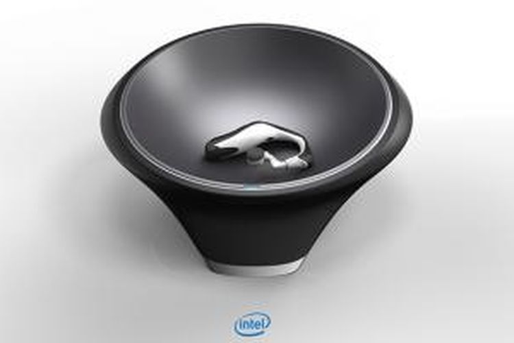 Salah satu konsep alat wireless charging Intel berbentuk mangkuk yang mampu menampung beberapa gadget sekaligus dan mengisi baterainya secara bersamaan. Ada pula bentuk lain berupa charging mat yang bisa diletakkan di bawah meja dan bisa mengisi baterai laptop 