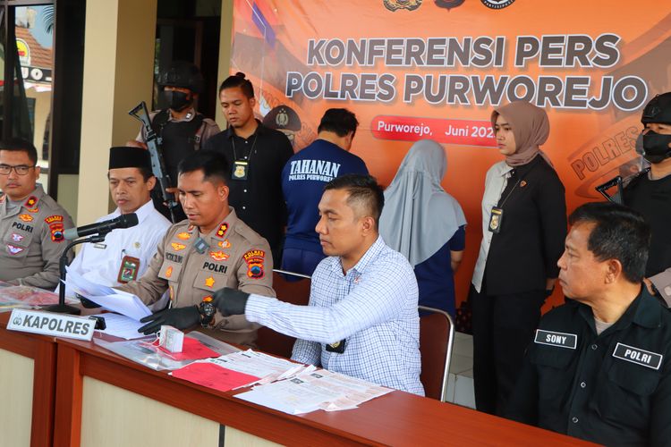 Kasus dugaan tindak pidana perdagangan orang (TPPO) yang menjerat warga Purworejo ini sedang ditangani aparat  kepolisian Resort Purworejo. 