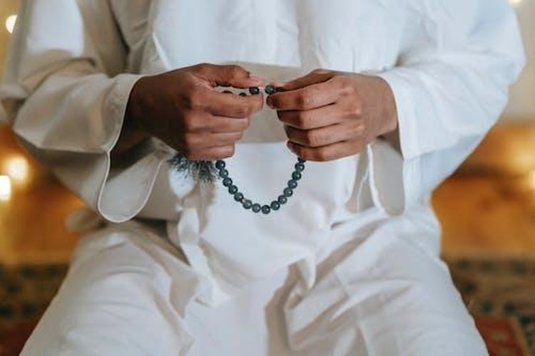 5 Adab Membaca Doa Selamat Supaya Dikabulkan Oleh Allah SWT Kompas