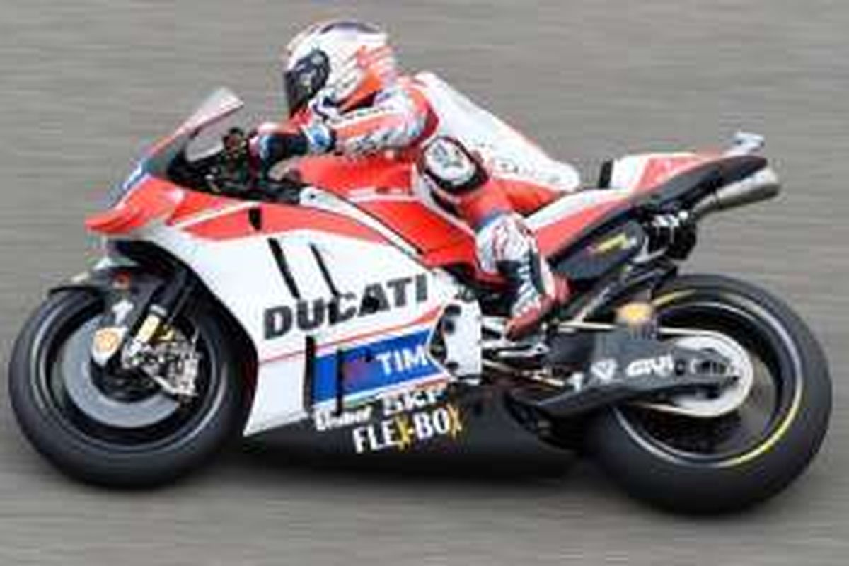 Andrea Dovizioso dari tim Ducati.