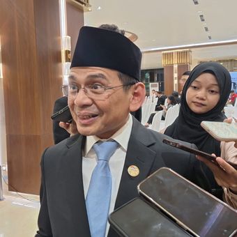 Kepala Eksekutif Pengawas Lembaga Pembiayaan, Perusahaan Modal Ventura, Lembaga Keuangan Mikro dan lembaga jasa keuangan lainnya OJK Agusman ketika ditemui usai Pengucapan Sumpah Jabatan Anggota Dewan Komisioner Otoritas Jasa Keuangan, Rabu (25/3/2026).