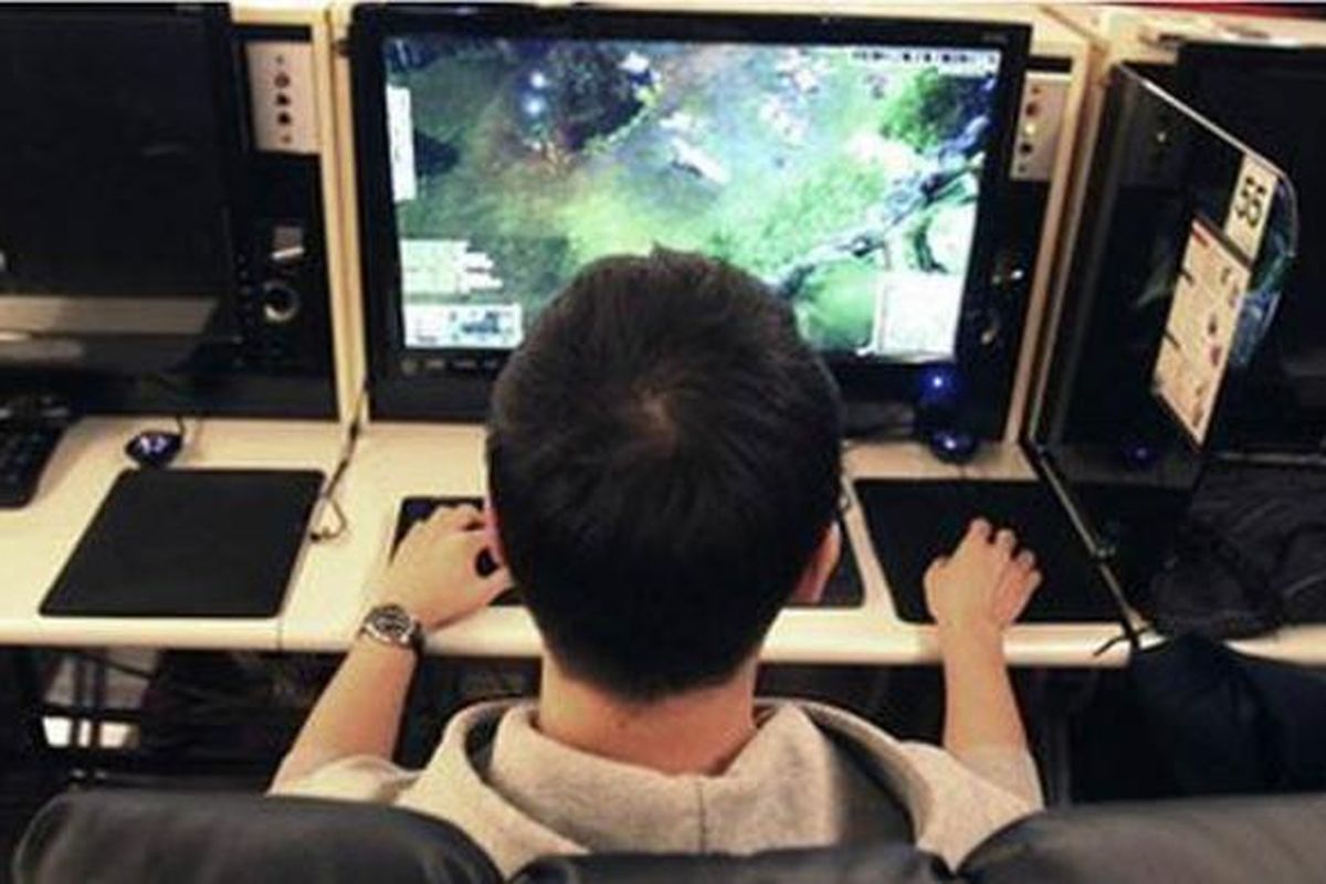 Lebih dari separuh remaja yang diteliti bermain video games setiap hari.