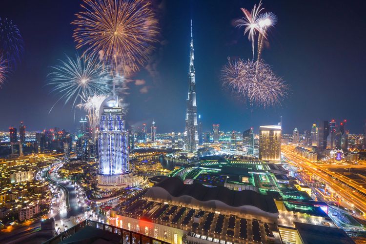 ilustrasi pesta kembang api malam tahun baru di Burj Khalifa Dubai