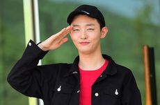 Beri Hormat kepada Penggemar, Yoon Jisung Berpamitan untuk Wajib Militer