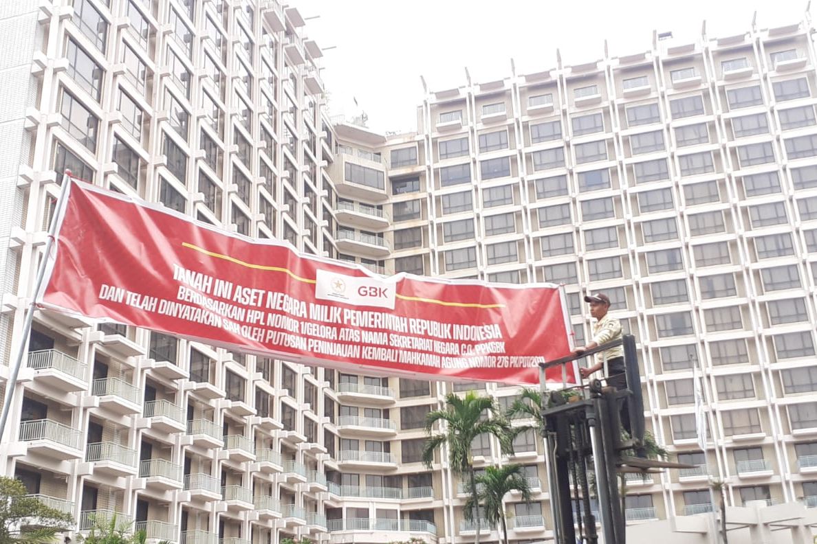 Bahlil Tegaskan Izin Usaha Hotel Sultan Sudah Dicabut