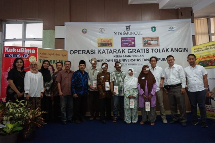 Operasi Katarak Gratis yang diadakan oleh Sido Muncul telah membantu 51.648 pasien yang tersebar di 237 rumah sakit atau klinik mata dari 211 kota/kabupaten di 27 provinsi di Indonesia.