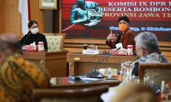 Terkait Penanganan Covid-19 di Jateng, Ganjar Minta DPR Bantu Persoalan 