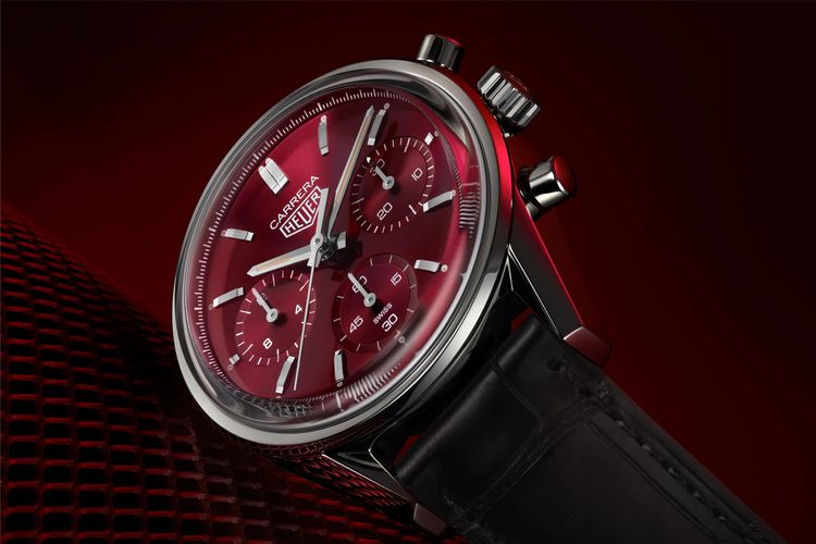 TAG Heuer Carrera Red Dial Limited Edition ref CBK221G.FC6479