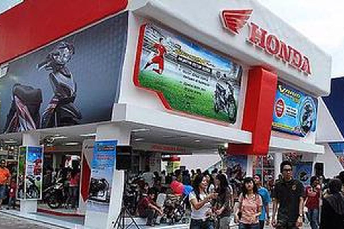 Booth Honda di PRJ 2010