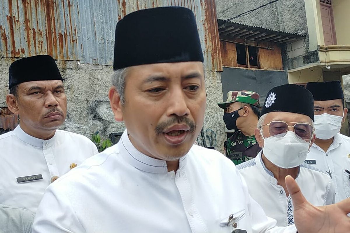 Wali Kota Jakarta Barat, Yani Wahyu Purwoko mengatakan hingga saat ini pemerintah kota masih menagih 179 fasilitas sosial (fasos) dan fasilitas umum (fasum) milik pemerintah dari pihak pengembang di wilayah Jakarta Barat, Jumat (10/6/2022).
