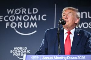 Trump Banggakan Diri di Davos, Klaim Hentikan 8 Perang