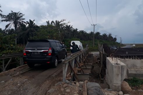 Jembatan Rusak, Abrasi, dan Jalan Lubang Hantui Pemudik Lintasi Bengkulu