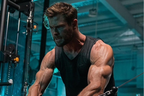 Chris Hemsworth Kembali Latih Otot demi Film 