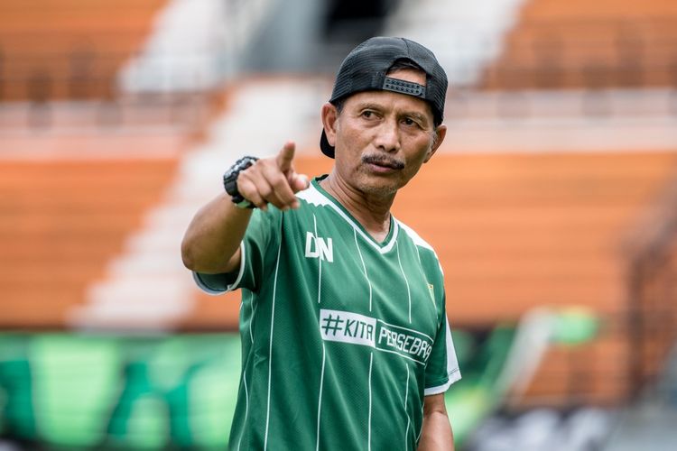 Pelatih Persebaya Surabaya, Djadjang Nurdjaman.