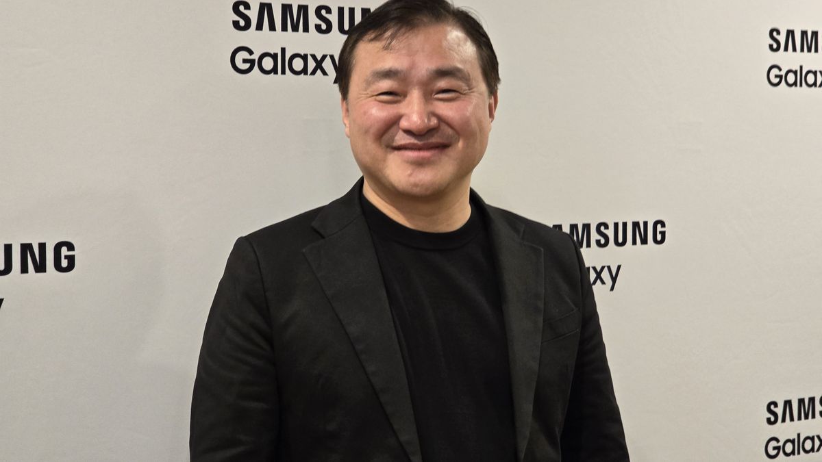 Jelang Galaxy Unpacked, Bos Samsung Bocorkan Arah AI dan HP Lipat Generasi Baru