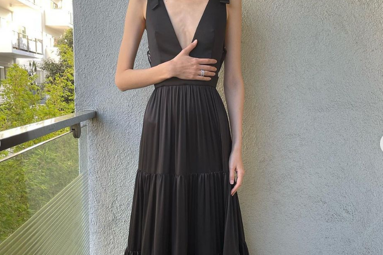 Penampilan terbaru Jung Ho Yeon  dianggap terlalu kurus