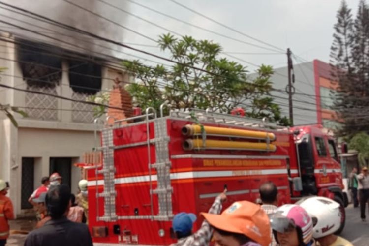 Kebakaran rumah Opick di daerah Cakung, Jakarta Timur pada Minggu (29/9/2019)