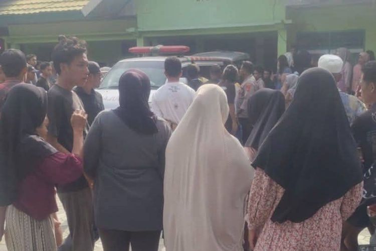 Pria Lansia di Bima Coba Bunuh Diri Usai Diduga Gorok Leher Istri