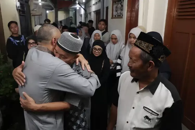 Duka Wali Kota Eri Cahyadi, Lansia Tewas di Proyek Gorong-gorong di Sidoarjo Ternyata Kerabat Dekatnya