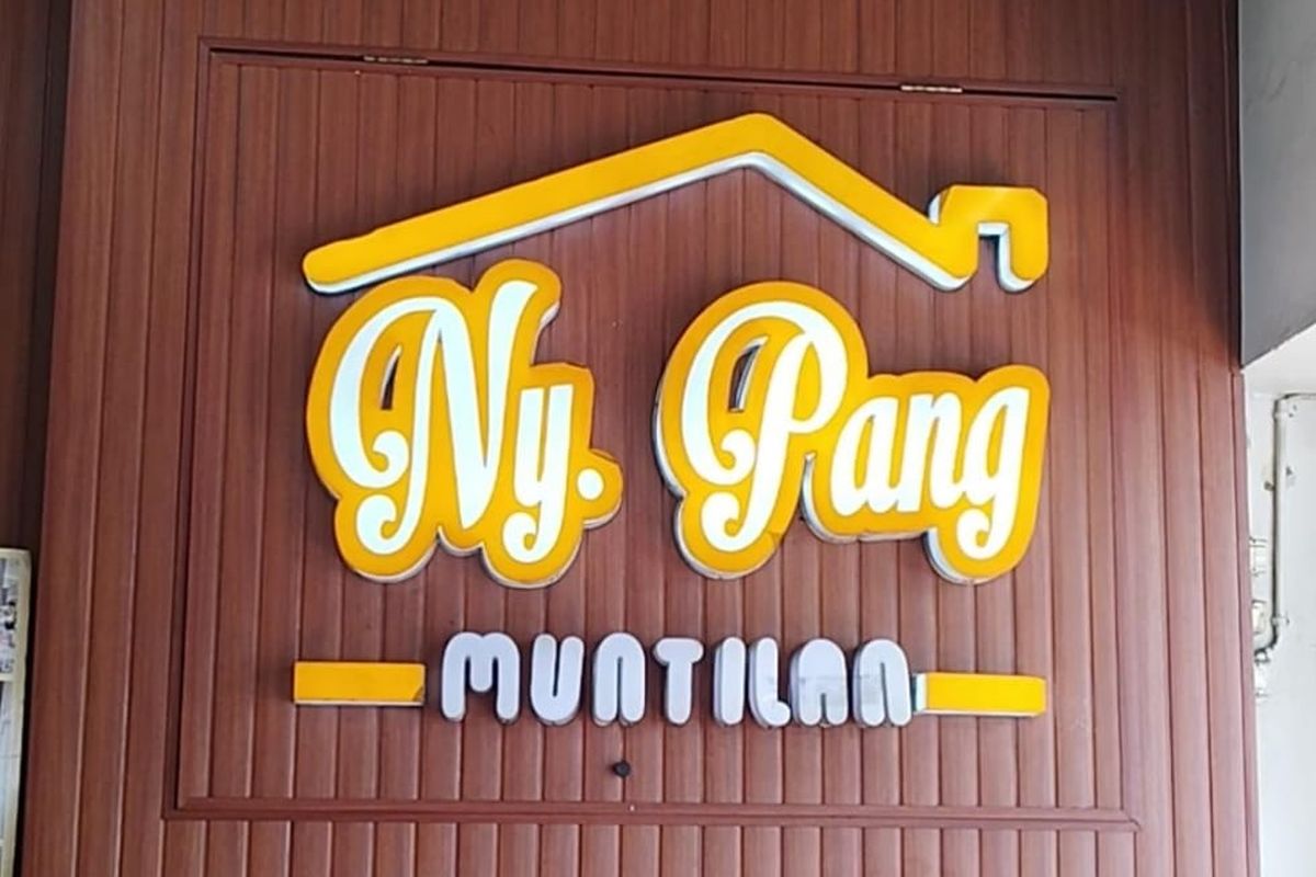 Toko Oleh-Oleh Nyonya Pang di Muntilan, Magelang