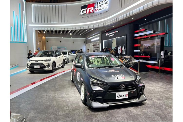 Seluruh kendaraan balap milik Toyota Gazoo Racing Indonesia (TGRI) yang berlaga di kompetisi 2024 akan menggunakan livery terbaru.