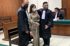 Tangis Ayu Thalia Yakinkan Dirinya Tak Bersalah atas Kasus dengan Nicholas Sean