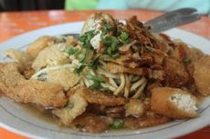 Mi Kopyok Pak Dhuwur, Kuliner Favorit di Kota Semarang 