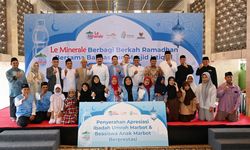 Wujudkan Mimpi Marbot Masjid Istiqlal, Le Minerale Beri Hadiah Umrah dan Beasiswa sebagai Apresiasi