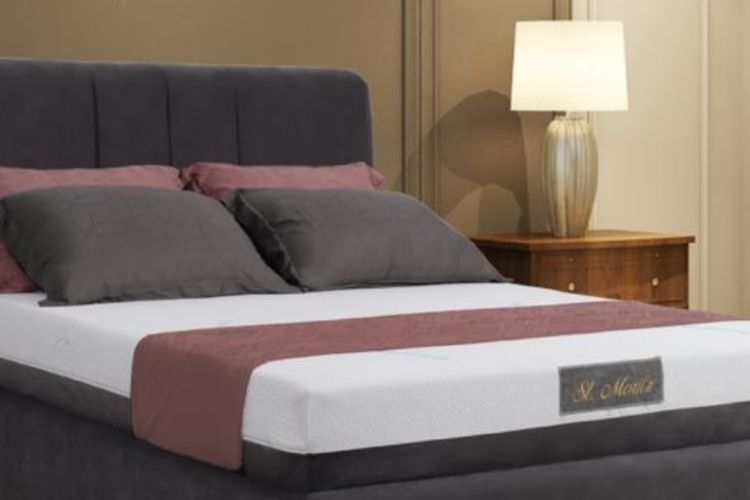 Holiday Springbed baru meluncurkan dua seri kelas premium yaitu St. Moritz seri Full Natural Latex dan Vancouver Premium Orthopedic yang diperuntukkan bagi mereka yang perduli kesehatan tulang belakangnya.