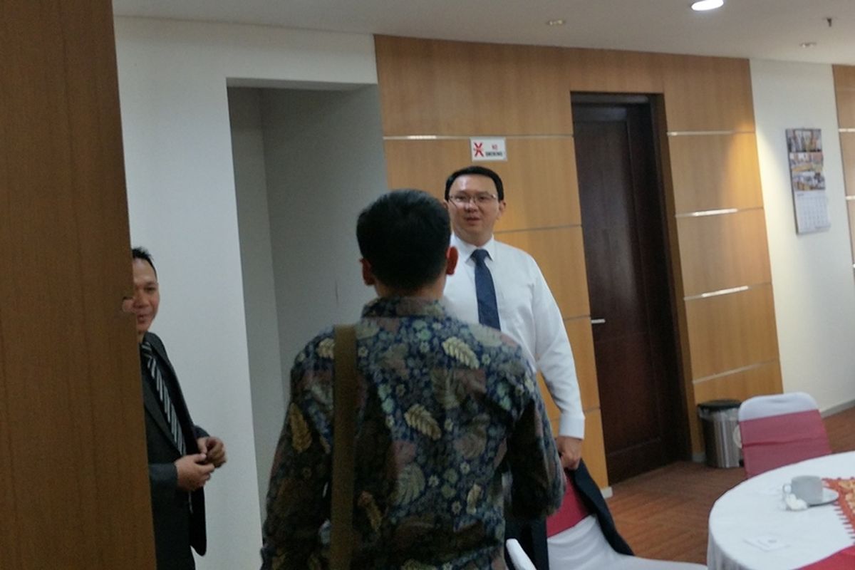 Mantan Gubernur DKI Jakarta Basuki Tjahaja Purnama (Ahok) menghadiri pelantikan atau pengukuhan anggota DPRD DKI Jakarta periode 2019-2024 di Gedung DPRD DKI Jakarta, Jalan Kebon Sirih, Jakarta Pusat, Senin (26/8/2019).