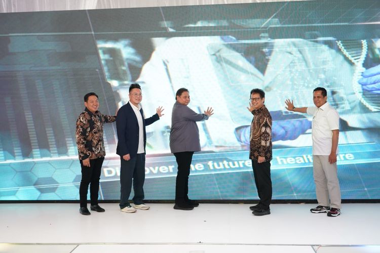 Sinarmas Land hadirkan Biomedical Campus di Digital Hub, BSD City, Tangerang, Banten. Peluncuran facilitas riset dan teknologi kesehatan ini dihadiri Menteri Koordinator Bidang Perekonomian Arilangga Hartarto, dan Menteri Kesehatan Budi Gunadi Sadikin, Sabtu (2/12/2023).