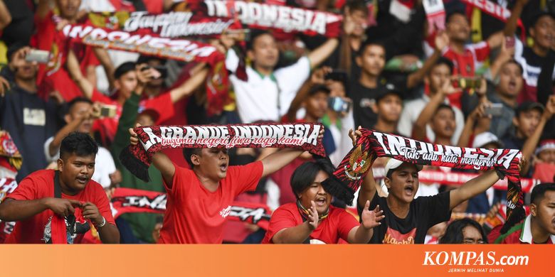 Suporter Sering Berulah, Ada Apa dengan Sepak Bola Kita?