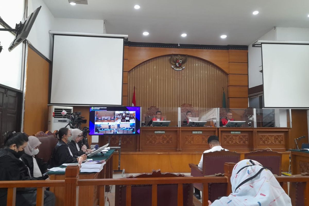 Shane Lukas (19) saat di ruang sidang Pengadilan Negeri Jakarta Selatan, Selasa (15/8/2023).