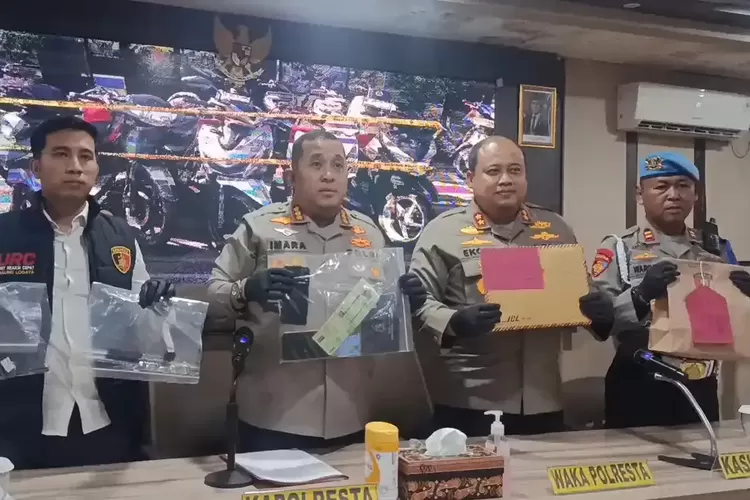 Tertipu LPK, Puluhan Warga Cirebon Gagal Kerja ke Luar Negeri, Rugi Rp 400 Juta