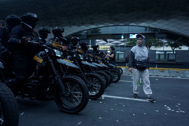 Wajah Baru Pengamanan Unjuk Rasa