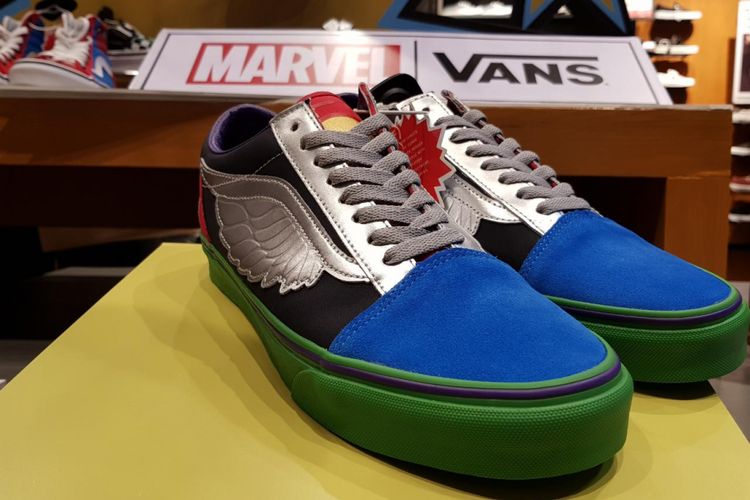 Old Skool Vans x Marvel di gerai Vans Grand Indonesia