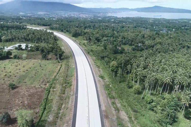 Tol Manado-Bitung.