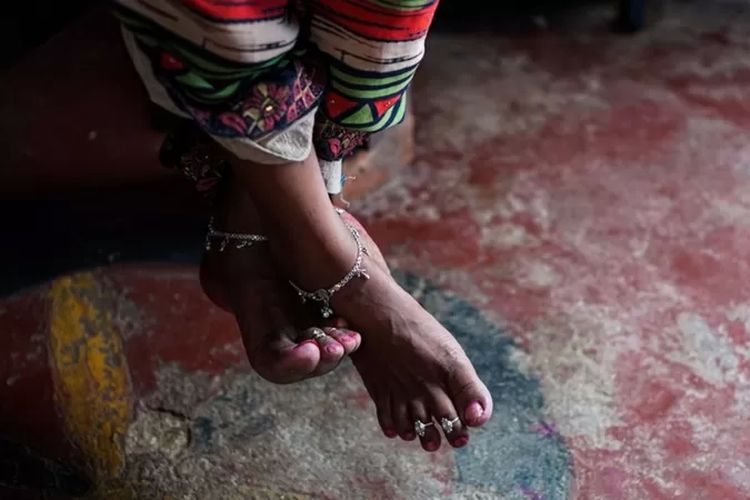 Satu dari tiga perempuan di India menghadapi kekerasan berbasis gender, sebagian besar dilakukan oleh pasangannya.