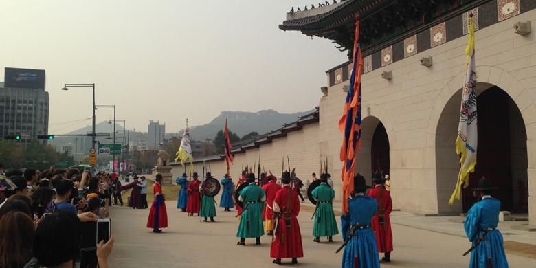Mengunjungi Gyeongbokgung, Istana yang Diberkati Surga Halaman all -  Kompas.com