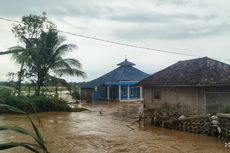 8 Desa dan Ribuan Rumah di Garut Terendam Banjir, Warga Mengungsi