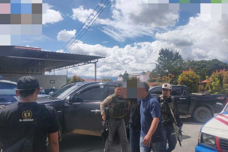 Oknum Polisi di Papua Jual Amunisi ke KKB Sejak 2017, Serahkan Diri Saat Terendus Satgas